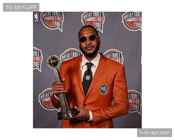 安东尼赛场表现引领球队逆转,展现核心领袖魅力 安东尼赛场表现引领球队逆转,展现核心领袖魅力