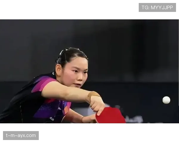 何卓佳比赛里像拼命三郎，下场拎着大牌购物袋从容走人，普通人心态炸了