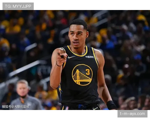 乔丹·普尔无球掩护助勇士拉开空间提升三分效率